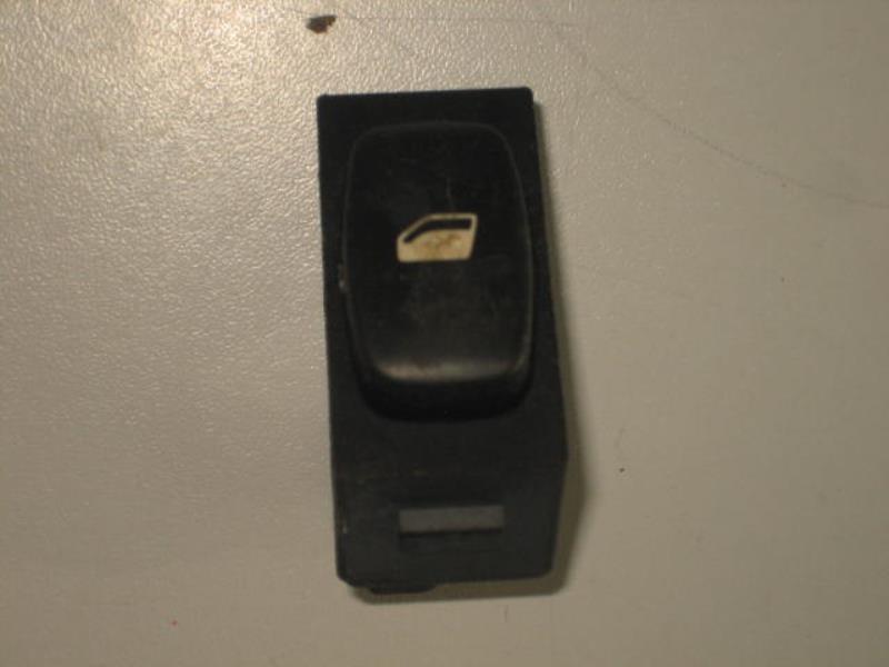 Interruttore lavacristalli posteriore destro PEUGEOT 307 PHASE 1 Diésel - 1