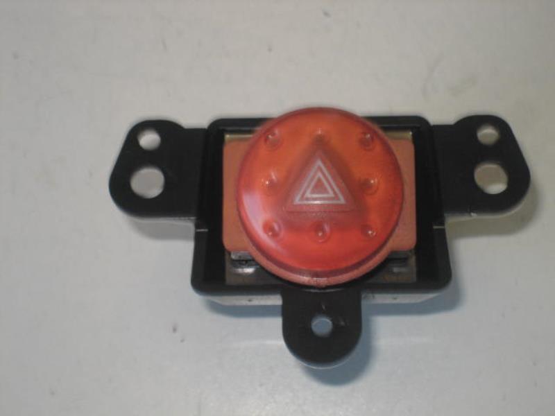 Interruttore luci emergenza NISSAN ALMERA TINO PHASE 2 Diésel - 1