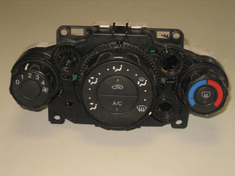 Commande chauffage FORD FIESTA 6 PHASE 1 Diesel - 1