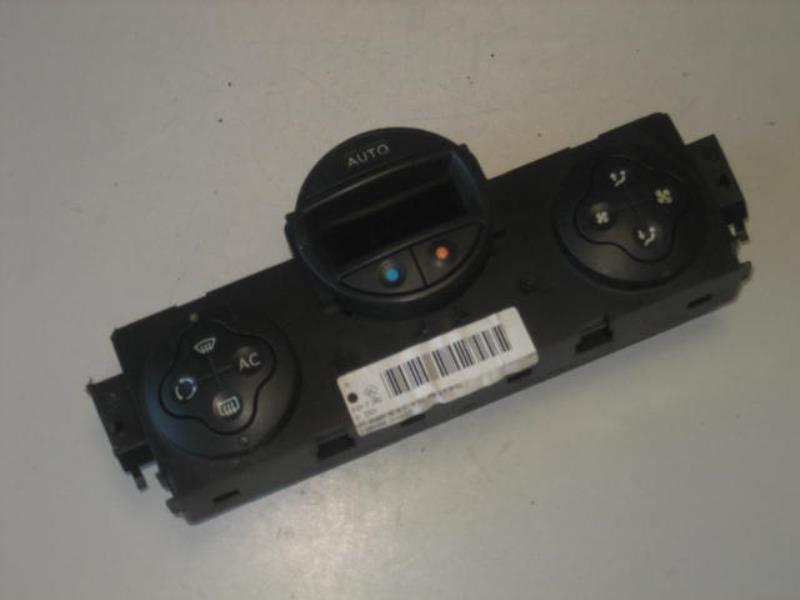 Commande chauffage RENAULT MEGANE 2 PHASE 1 CABRIOLET Diesel - 1