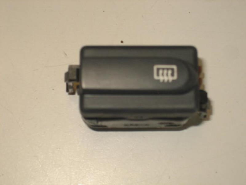 Commande degivrage lunette arriere RENAULT CLIO 2 PHASE 2 Essence - 1