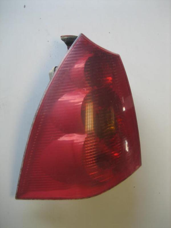Fanale posteriore principale sinistro (luci) PEUGEOT 307 PHASE 1 BREAK Diésel - 1