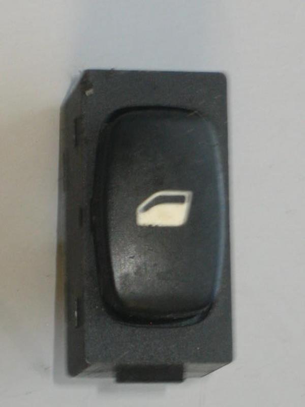 Interruttore lavacristalli posteriore sinistro PEUGEOT 307 PHASE 1 BREAK Diésel - 1