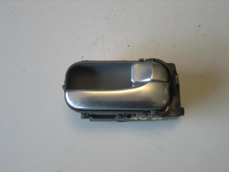 Maniglia interna posteriore destra NISSAN ALMERA TINO PHASE 2 Diésel - 1