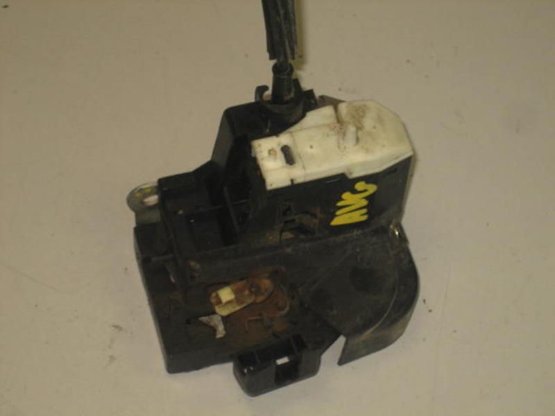Serrure avant gauche RENAULT CLIO 2 PHASE 2 Essence - 1