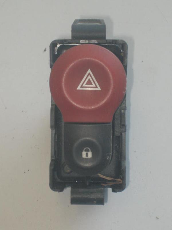 Bouton de warning RENAULT KANGOO 2 PHASE 1 Diesel - 1