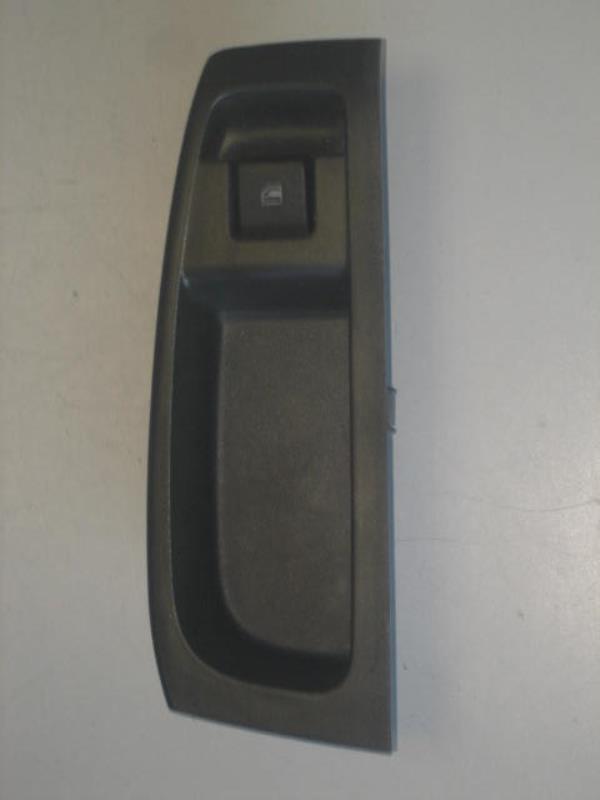 Interruttore lavacristalli anteriore destro VOLKSWAGEN FOX Diésel - 1