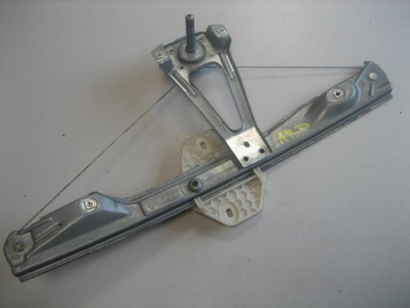 Alzacristalli manuale posteriore destro RENAULT CLIO 2 PHASE 2 Diésel - 1