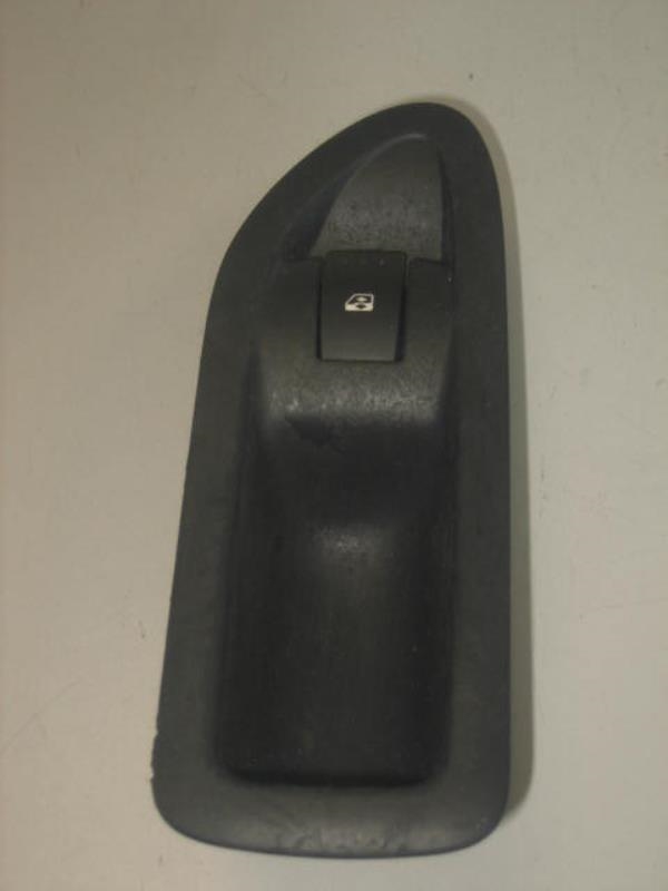 Interruttore lavacristalli posteriore destro RENAULT LAGUNA 2 PHASE 1 Diésel - 1
