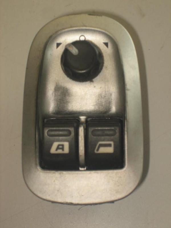 Interruttore lavacristalli anteriore sinistro PEUGEOT 206+ Diésel - 1