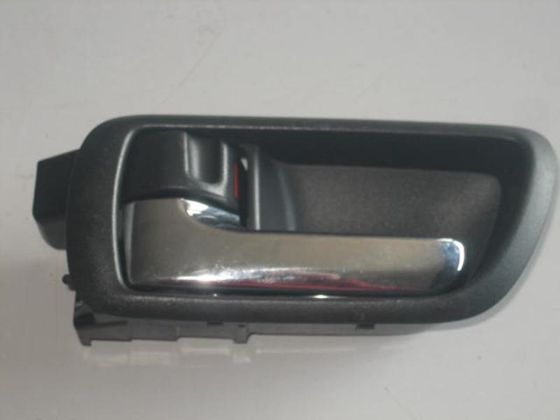 Maniglia interna posteriore sinistra TOYOTA COROLLA VERSO 2 PHASE 1 Diésel - 1