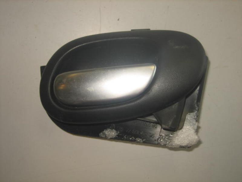 Maniglia interna anteriore destra PEUGEOT 206+ Diésel - 1