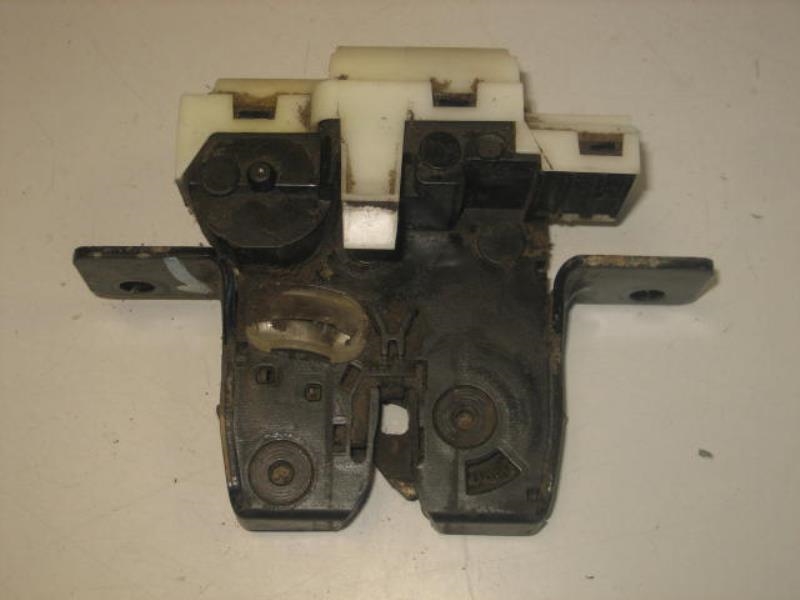 Serrure de hayon RENAULT SCENIC 2 PHASE 2 Diesel - 1