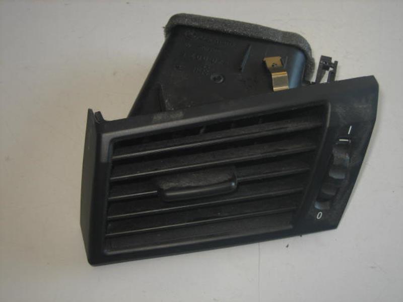 Bocchetta aerazione cruscotto anteriore sinistra BMW X3 E83 PHASE 1 Diésel - 1