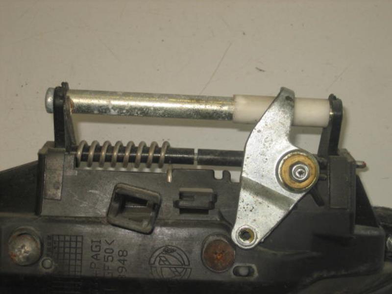 Maniglia portiera posteriore sinistra ALFA ROMEO 159 Diésel - 1