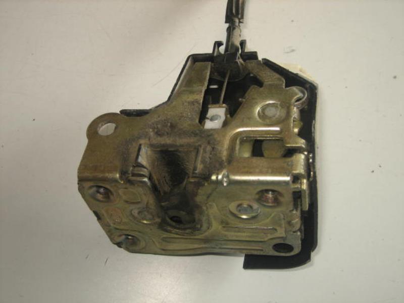 Serrure avant droit RENAULT CLIO 2 PHASE 2 Diesel - 1