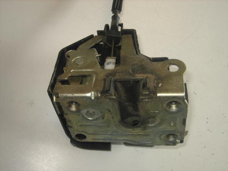 Serrure avant gauche RENAULT CLIO 2 PHASE 2 Diesel - 1