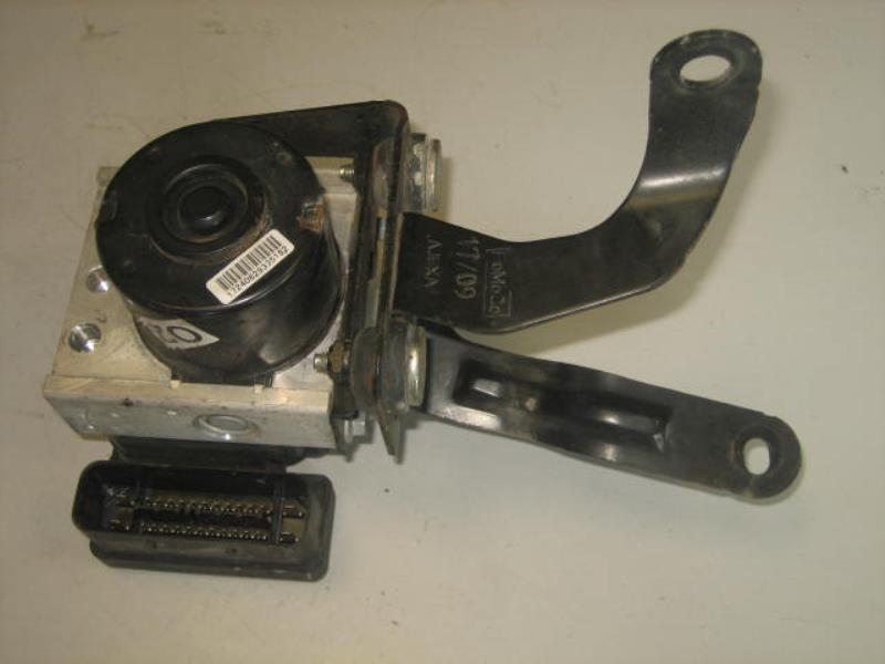 Blocco ABS (antibloccaggio freni) FORD FIESTA 6 PHASE 1 Diésel - 1