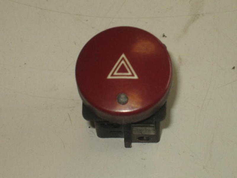 Bouton de warning PEUGEOT PARTNER 1 PHASE 2 Diesel - 1