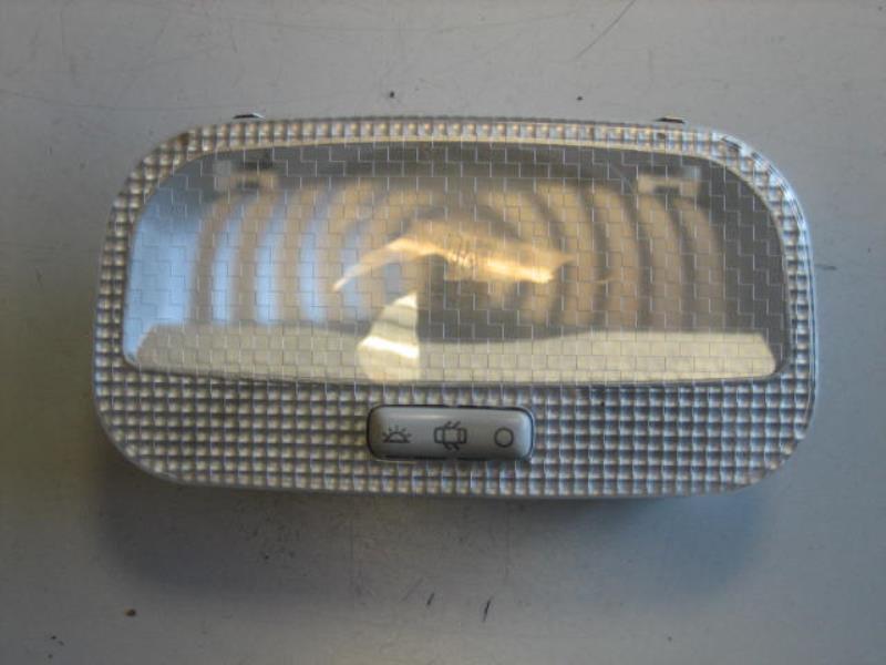 Eclairage de plafonnier PEUGEOT 307 PHASE 1 Diesel - 1