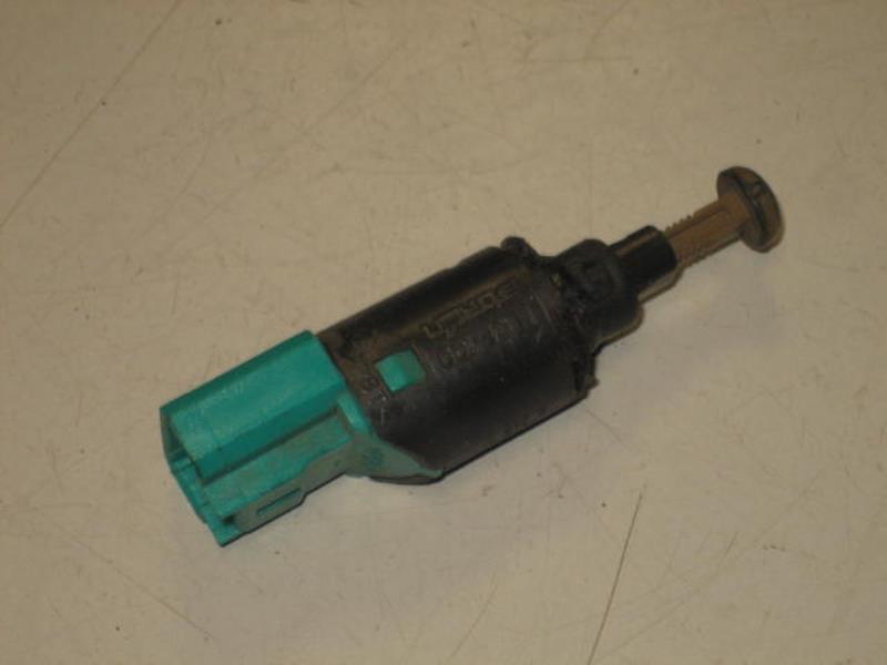 Contattore luce stop PEUGEOT 307 PHASE 2 CABRIOLET Diésel - 1