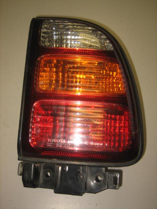 Fanale posteriore principale destro (luci) TOYOTA RAV4 1 PHASE 2 Gasolina - 1