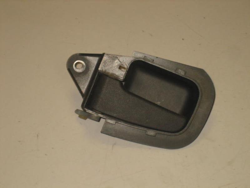Maniglia interna posteriore sinistra BMW SERIE 3 E36 Diésel - 1