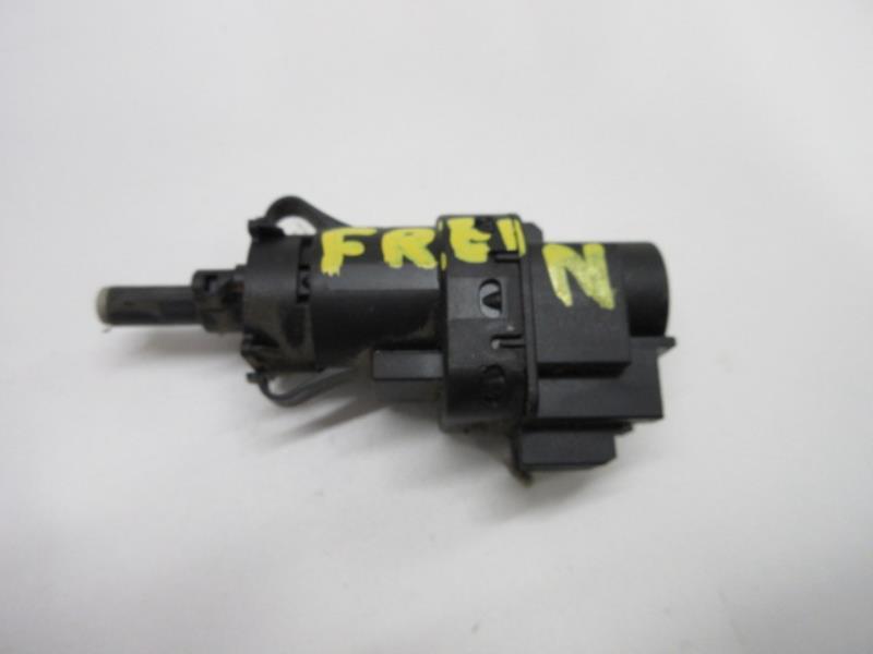 Contattore luce stop FORD FIESTA 5 PHASE 2 Gasolina - 1