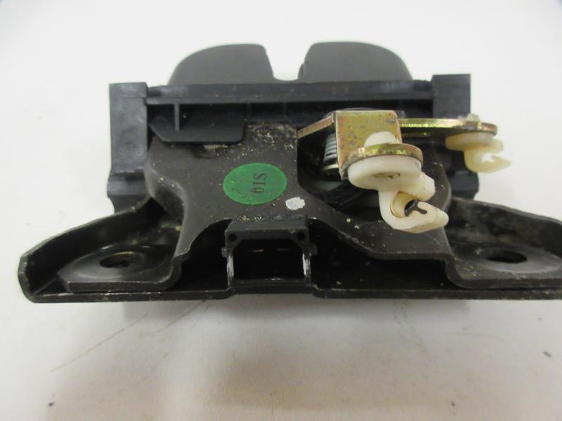 Serrure de hayon AUDI A3 1 PHASE 2 Diesel - 1