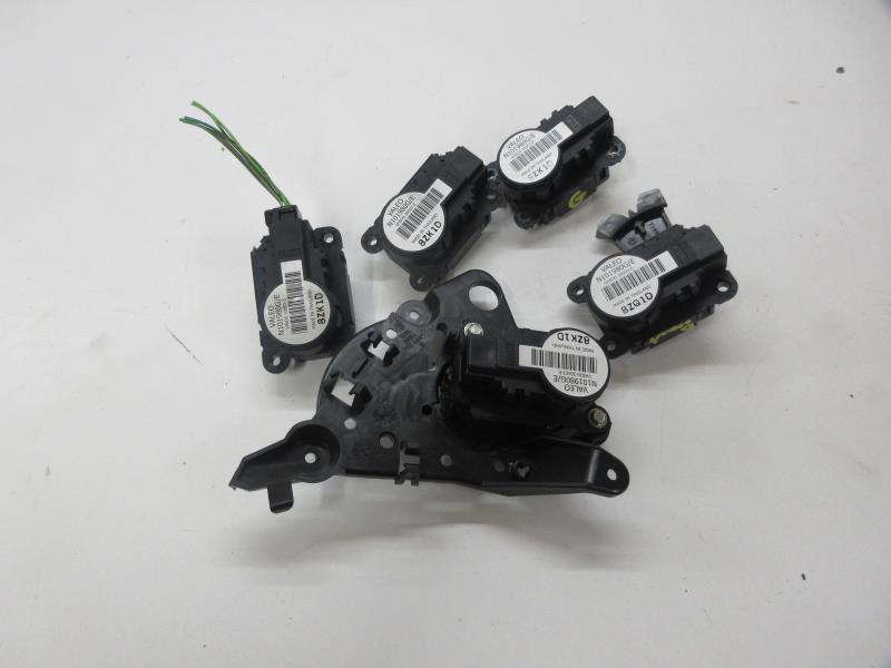 Robinet de chauffage CITROEN C3 PICASSO PHASE 1 Diesel - 1