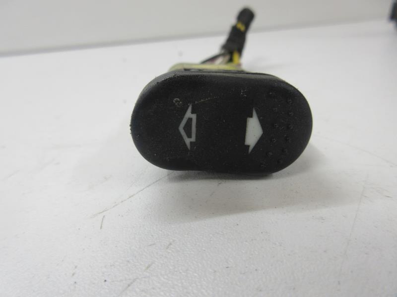 Interruttore lavacristalli anteriore destro FORD FOCUS 1 BREAK Gasolina - 1