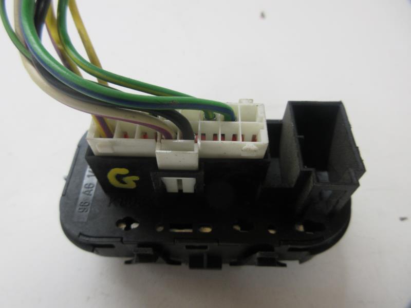 Interruttore lavacristalli anteriore sinistro FORD FOCUS 1 BREAK Gasolina - 1