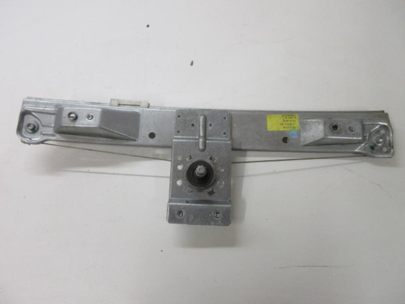 Alzacristalli manuale posteriore destro OPEL CORSA D PHASE 1 Diésel - 1