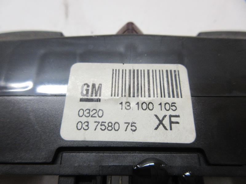 Bouton de warning OPEL ASTRA H PHASE 1 BREAK Diesel - 1