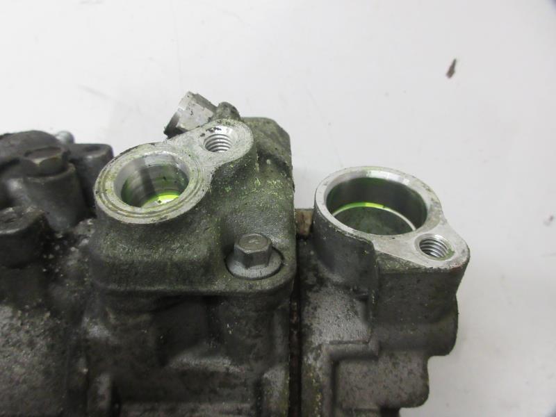 Compresseur clim AUDI A4 3 AVANT PHASE 1 BREAK Diesel - 1