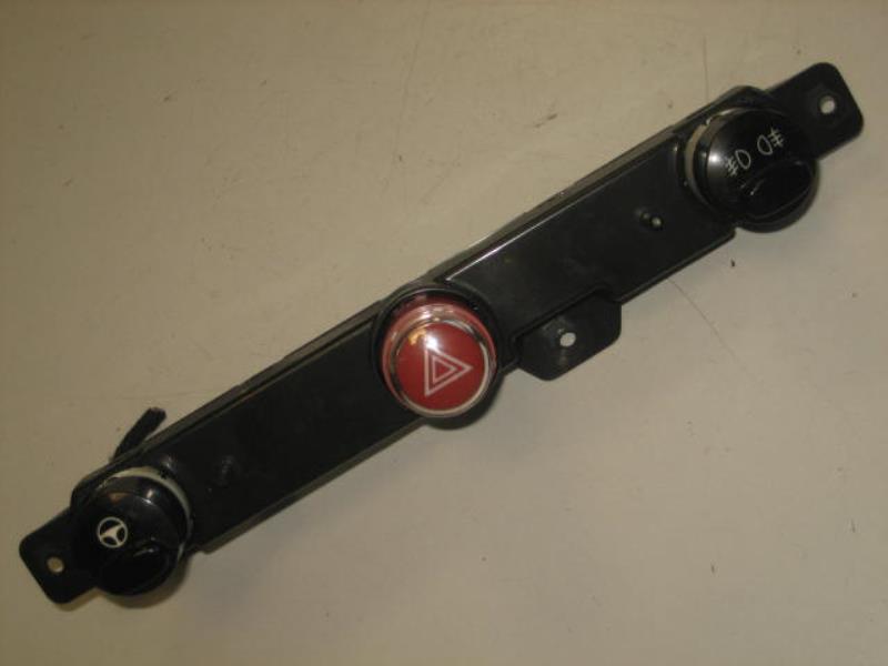 Bouton de warning FIAT 500 2 PHASE 1 Diesel - 1