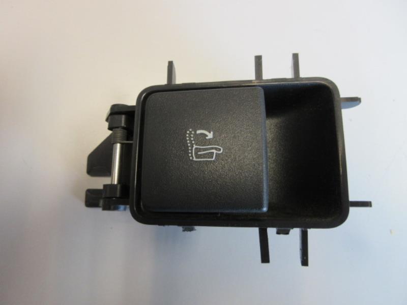 Commande de reglage de siege PEUGEOT 3008 1 PHASE 1 Diesel - 1