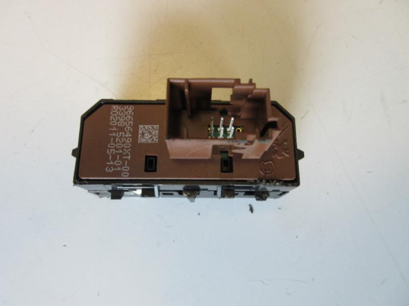 Commande radar de recul PEUGEOT 3008 1 PHASE 1 Diesel - 1