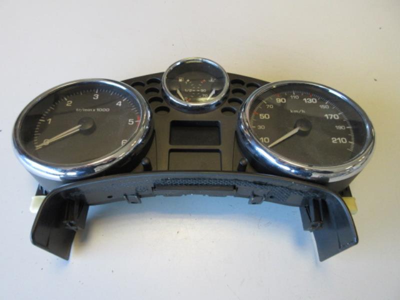 Compteur PEUGEOT 207 PHASE 1 Diesel - 1