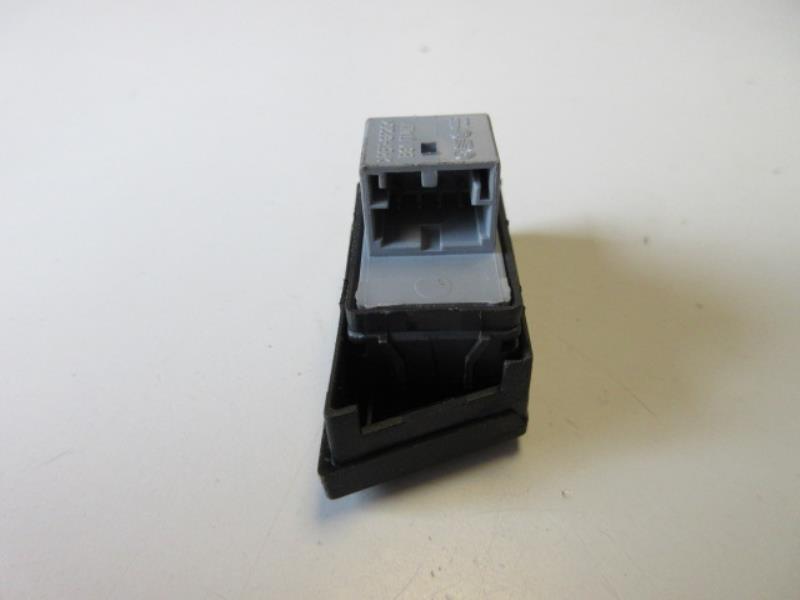 Interruttore lavacristalli posteriore destro SEAT IBIZA 3 PHASE 1 Diésel - 1