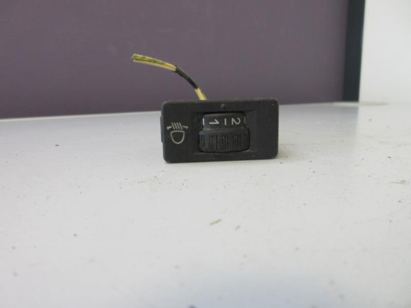 Commande de reglage hauteur de phare CITROEN BERLINGO 1 PHASE 2 Diesel - 1