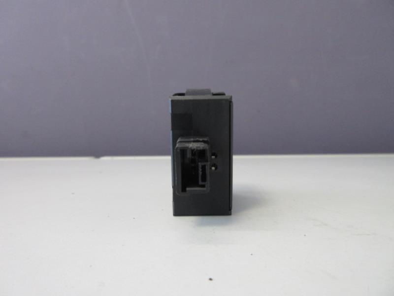 Commande de reglage hauteur de phare CITROEN C3 2 PHASE 1 Essence - 1