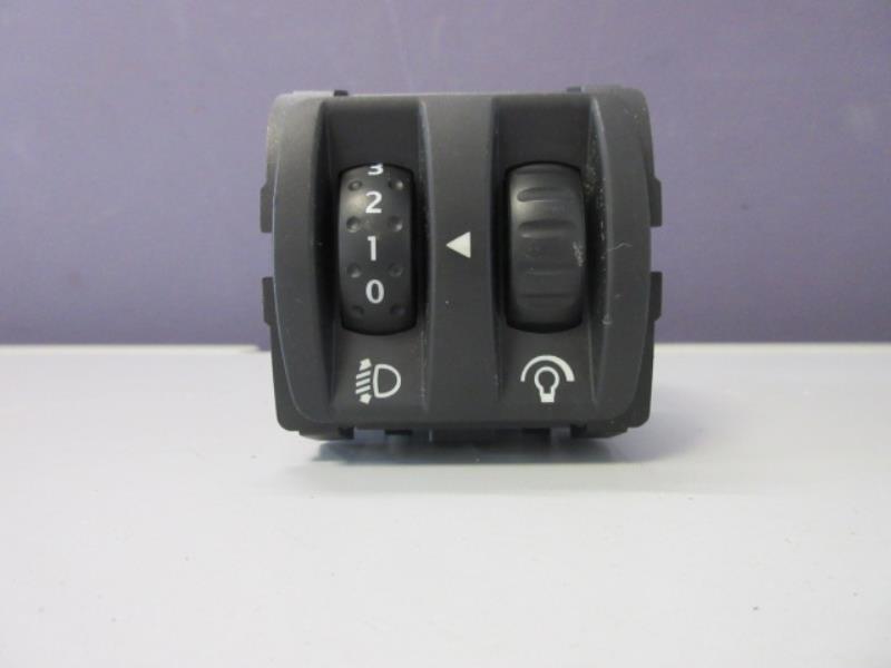 Commande de reglage hauteur de phare RENAULT TWINGO 2 PHASE 1 Diesel - 1