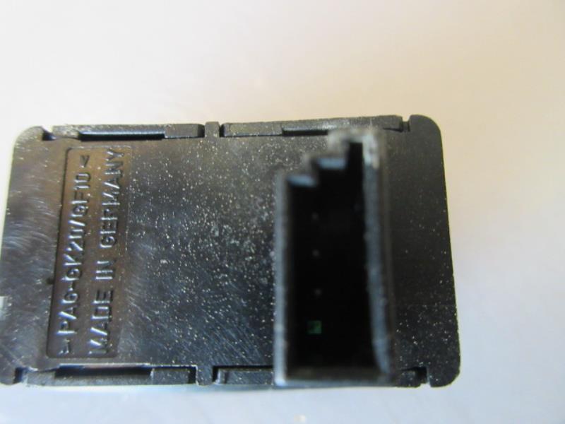 Interruttore lavacristalli posteriore sinistro BMW SERIE 3 E90 PHASE 1 Diésel - 1