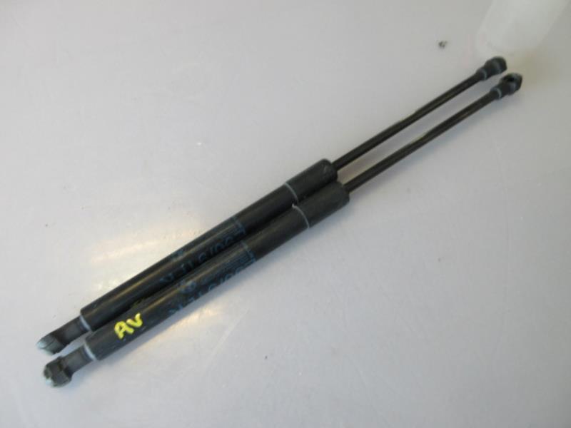 Verin de capot BMW SERIE 3 E90 PHASE 1 Diesel - 1