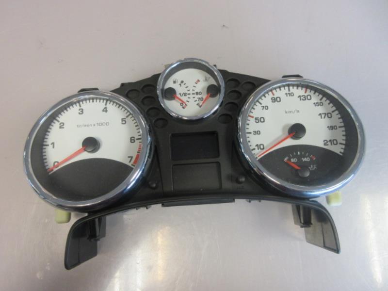 Compteur PEUGEOT 207 PHASE 1 Essence - 1
