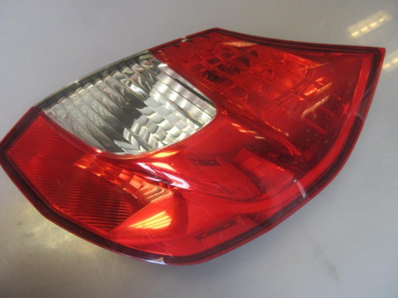 Fanale posteriore principale destro (luci) RENAULT SCENIC 2 PHASE 1 Diésel - 1