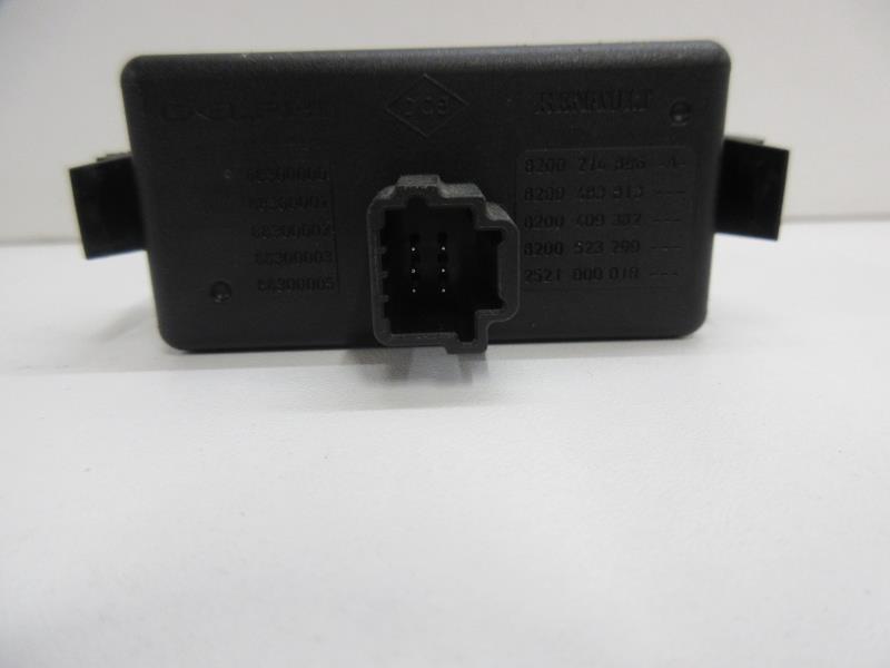 Bouton de warning RENAULT CLIO 3 PHASE 2 Diesel - 1
