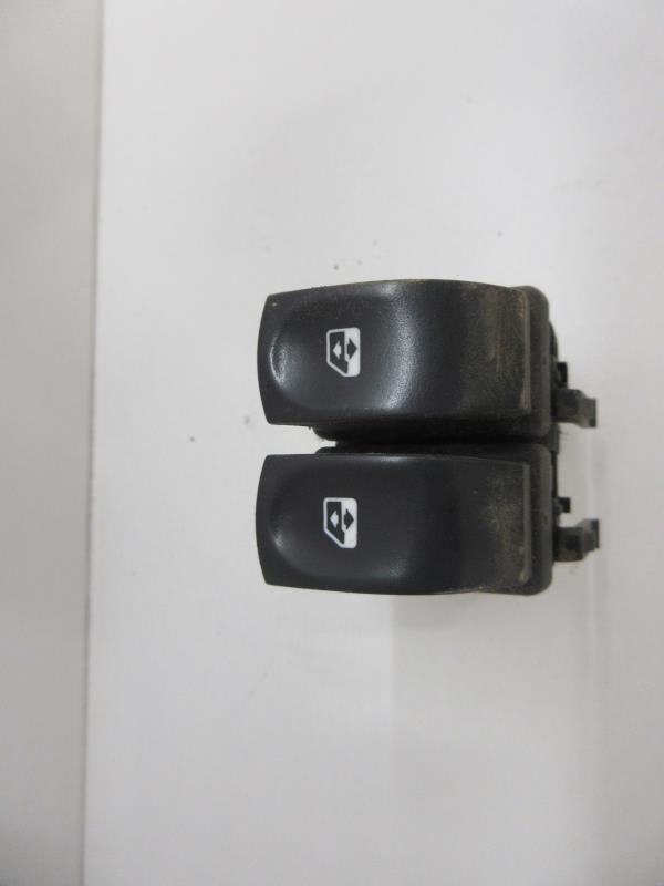 Interruttore lavacristalli anteriore sinistro RENAULT CLIO 3 PHASE 2 BREAK Diésel - 1