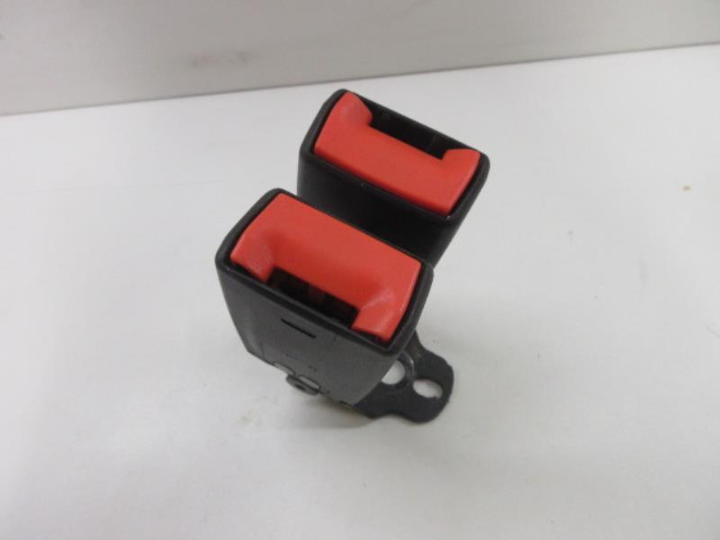 Aggancio cintura sicurezza posteriore destro FORD FOCUS 2 PHASE 2 Diésel - 1